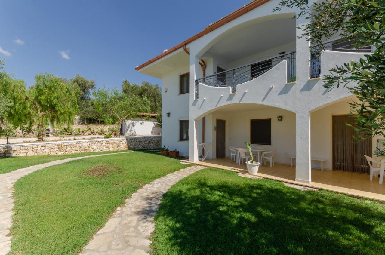 Case Vacanza Fracarluccio Mattinata Exterior photo