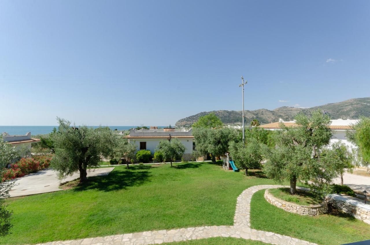 Case Vacanza Fracarluccio Mattinata Exterior photo