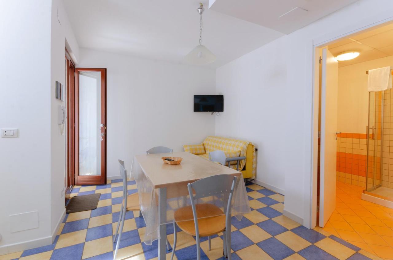 Case Vacanza Fracarluccio Mattinata Exterior photo