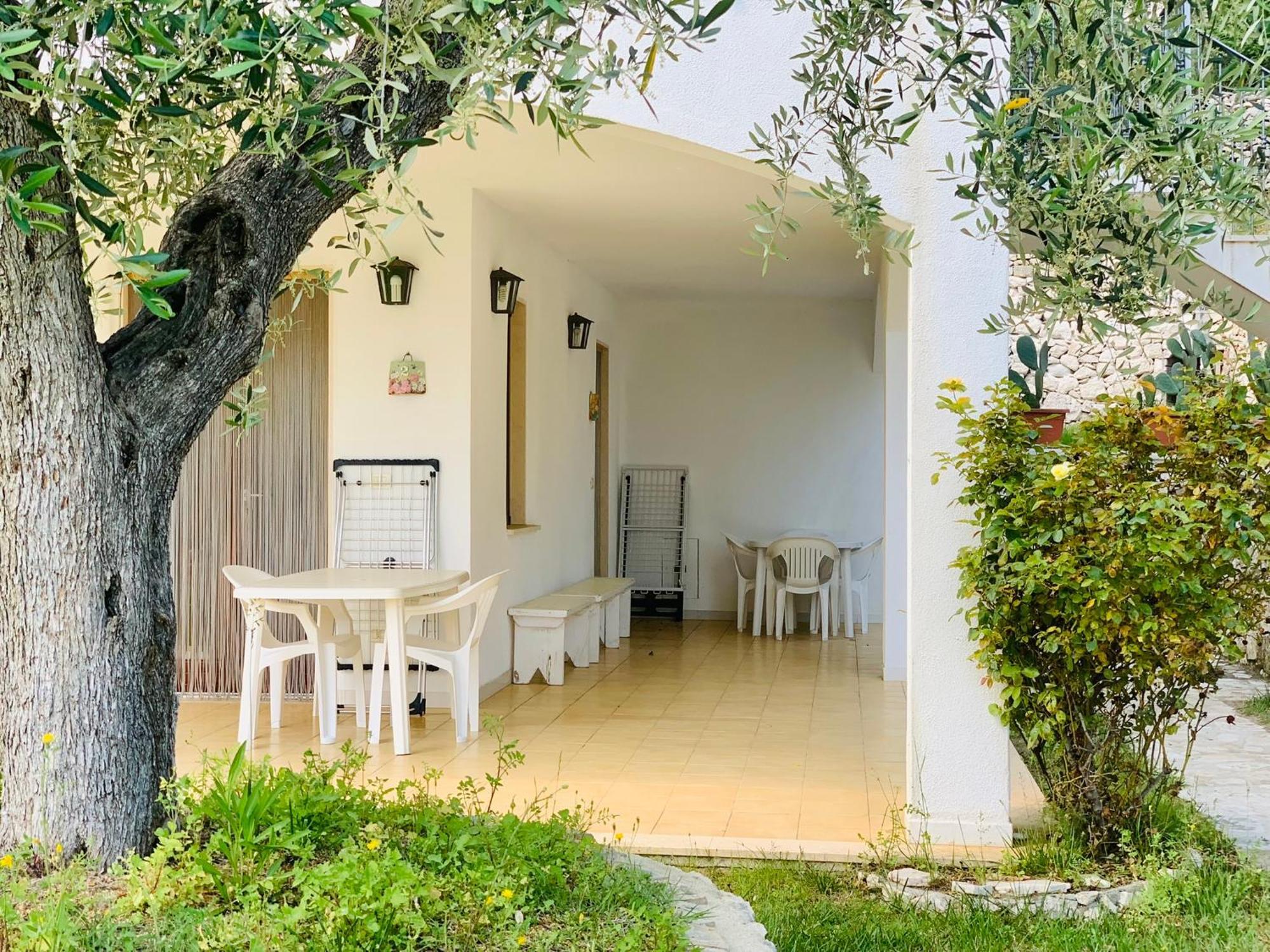 Case Vacanza Fracarluccio Mattinata Exterior photo